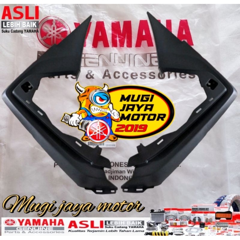 COVER SAYAP DALAM SIRIP KANAN KIRI AEROX 155 ASLI ORIGINAL YAMAHA B65-F835U-00 ,B65-F835V-00