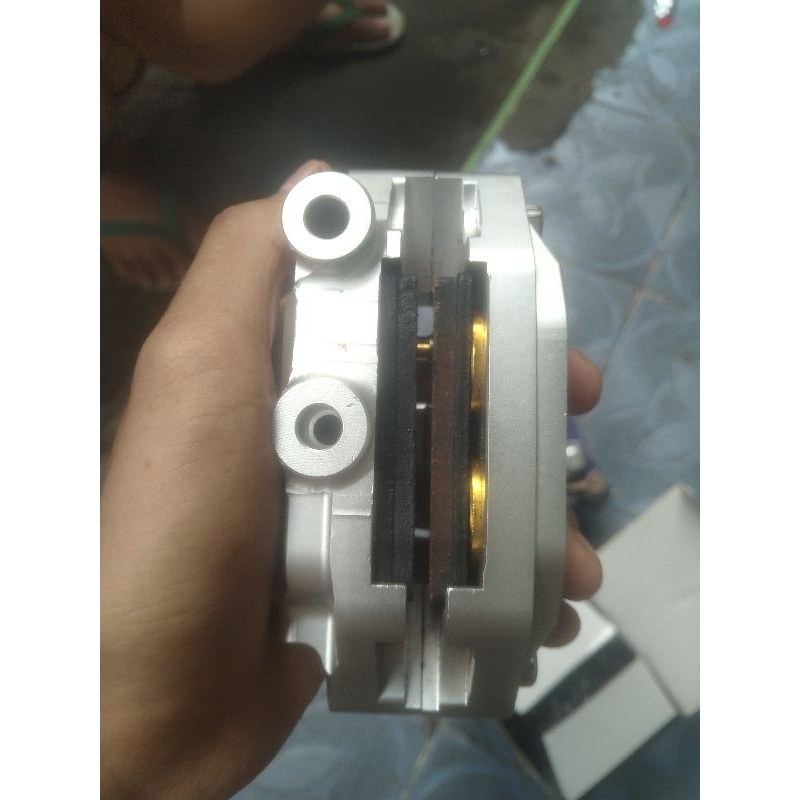 kaliper Nissin 4 piston