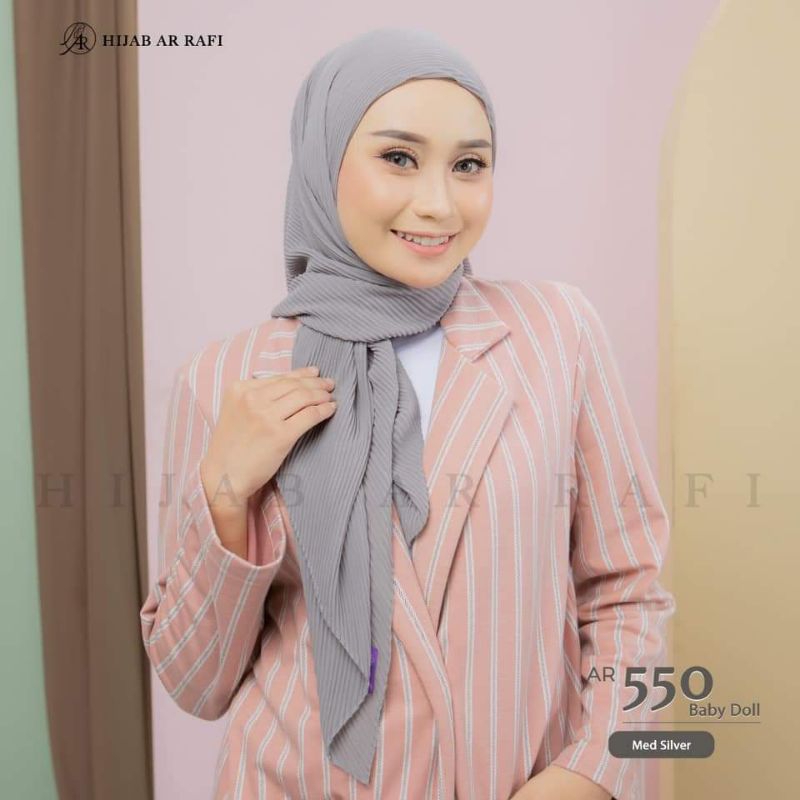 HIJAB ARRAFI// JILBAB SEGIEMPAT ARRAFI POLOS TERLARIS// JILBAB ARRAFI AR 550 ORI BY ARRAFI
