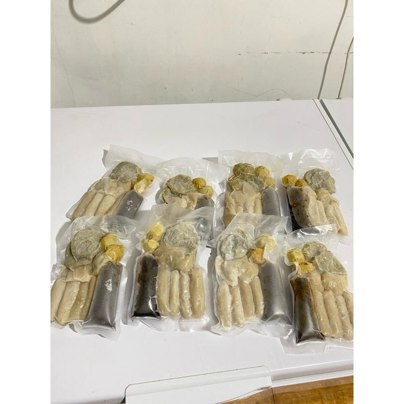 

pempek ikan mix isi 10