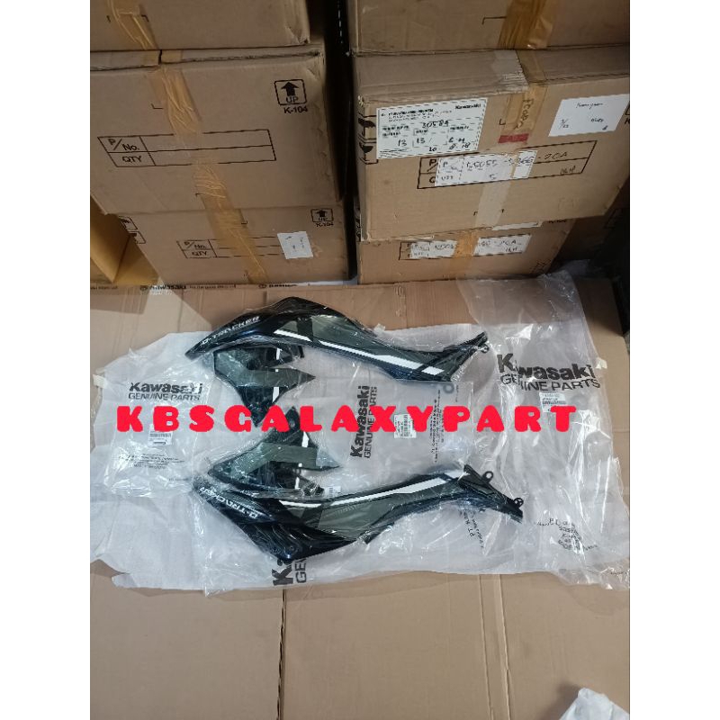 cover body tengki tangki sayap depan D-Tracker Dtracker new hijau army original