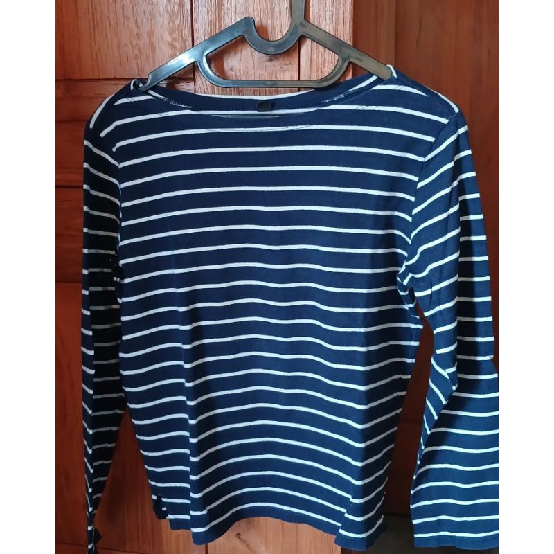 UNIQLO LONG SLEEVE STRIPE