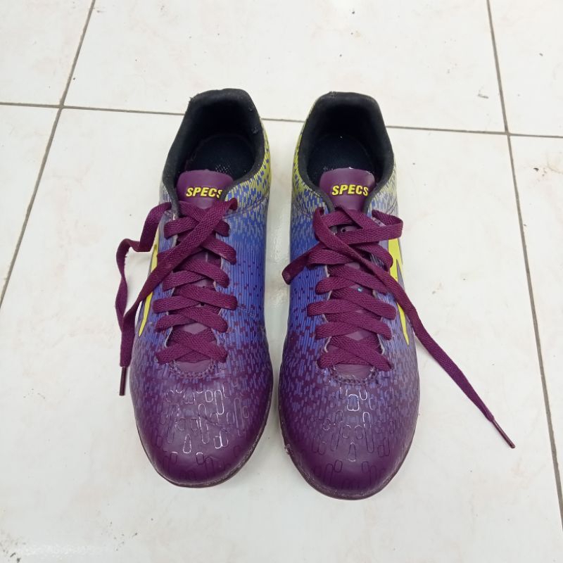 Sepatu futsal original SPECS size 41 second