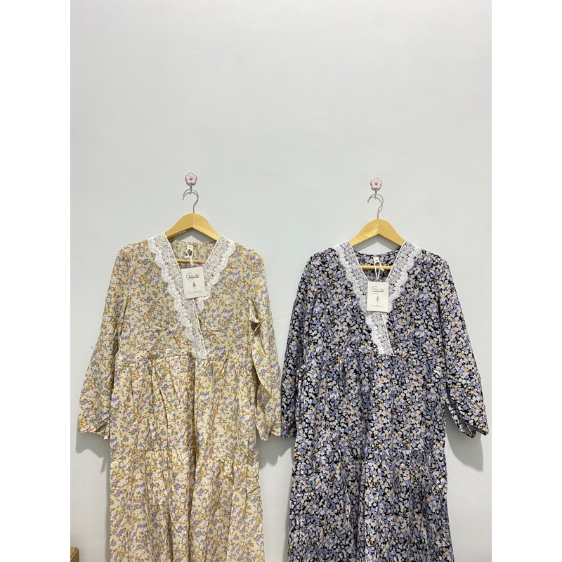 Middi Dress Bunga Bkk