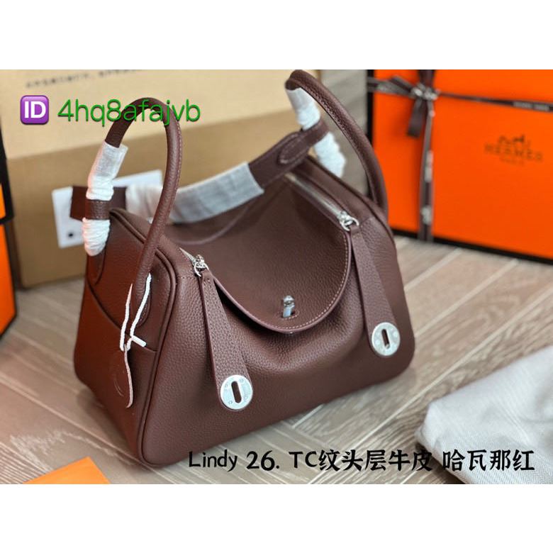 Lindy leather carrying shoulder bag