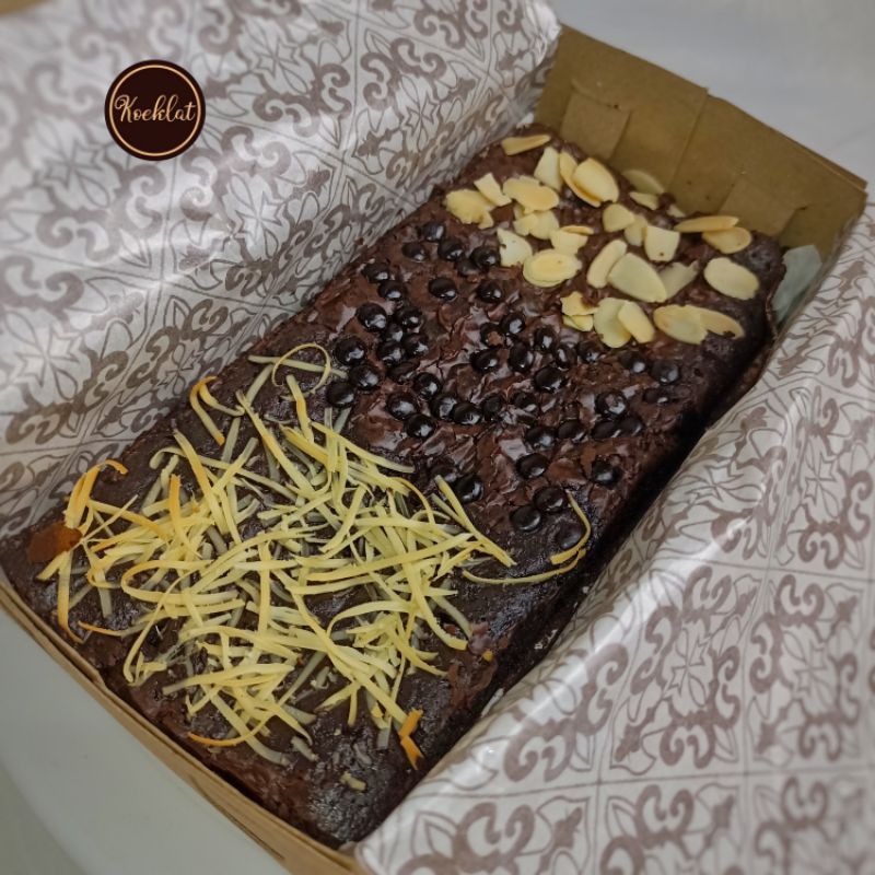 

PROMO Brownies Fudgy tanpa sekat by Koeklat Gresik