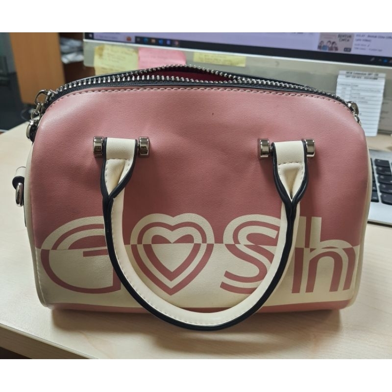 Preloved - Tas selempang merk Gosh