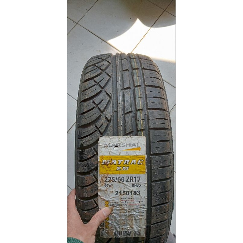 ban mobil 225/60 ring 17