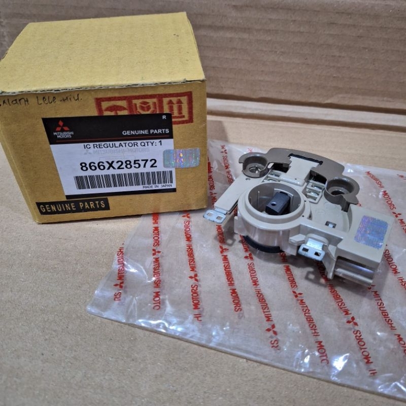 IC REGULATOR IC DINAMO CAS ALTERNATOR AMPERE MITSUBISHI GALANT HIU V6 24ST ESTI ORIGINAL