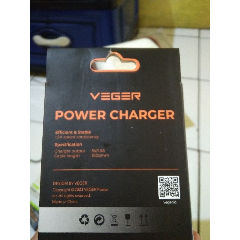 Charger VEGER Micro