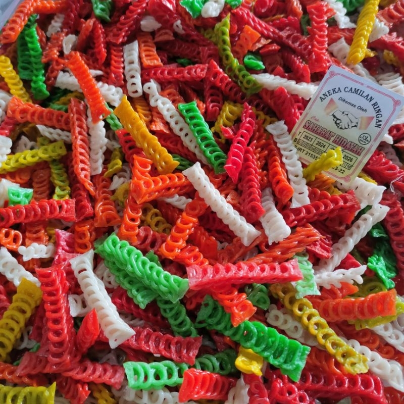 

Kerupuk mentah / kerupuk rantai / kerupuk kelabang 500gram