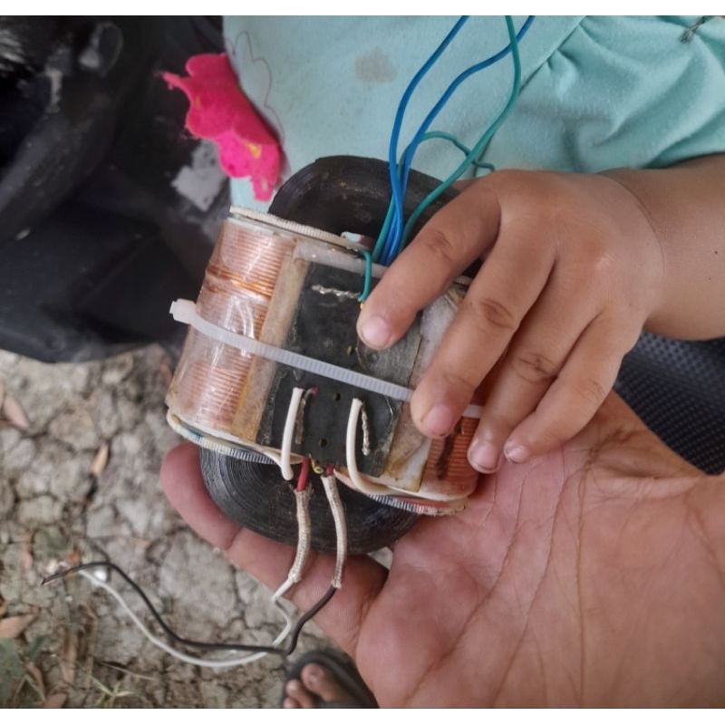 R CORE Trafo 2Amp 0-15v  dan 0-20v