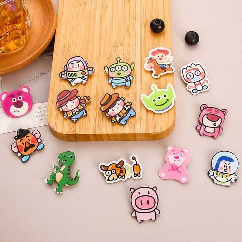 Pin Karakter Akrilik lucu Nan.Malang