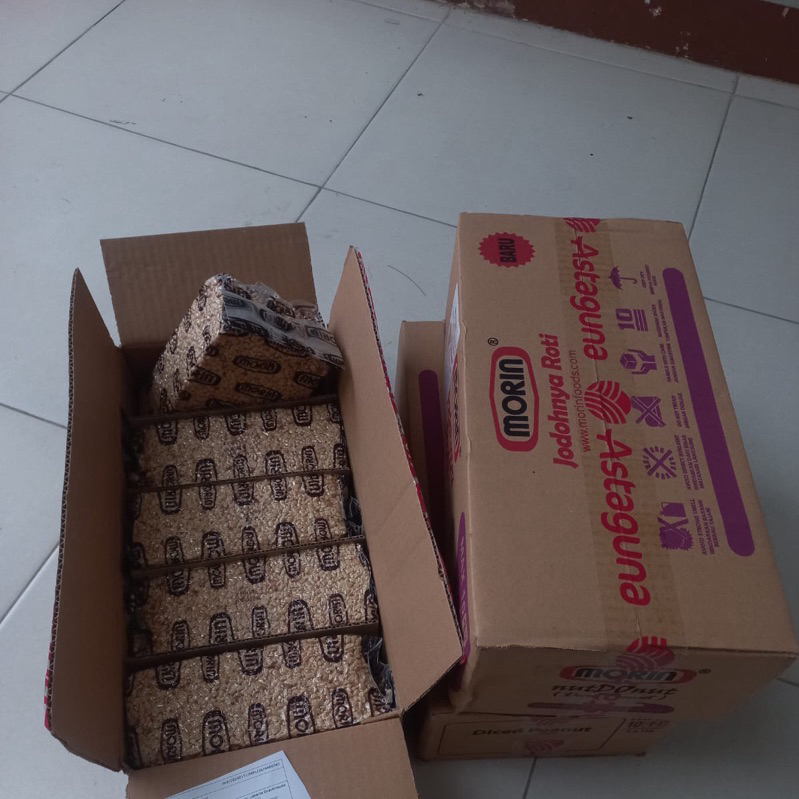 

DICED PEANUT / KACANG SANGRAI CINCANG KASAR NUT DONUT MORIN - 1 KG