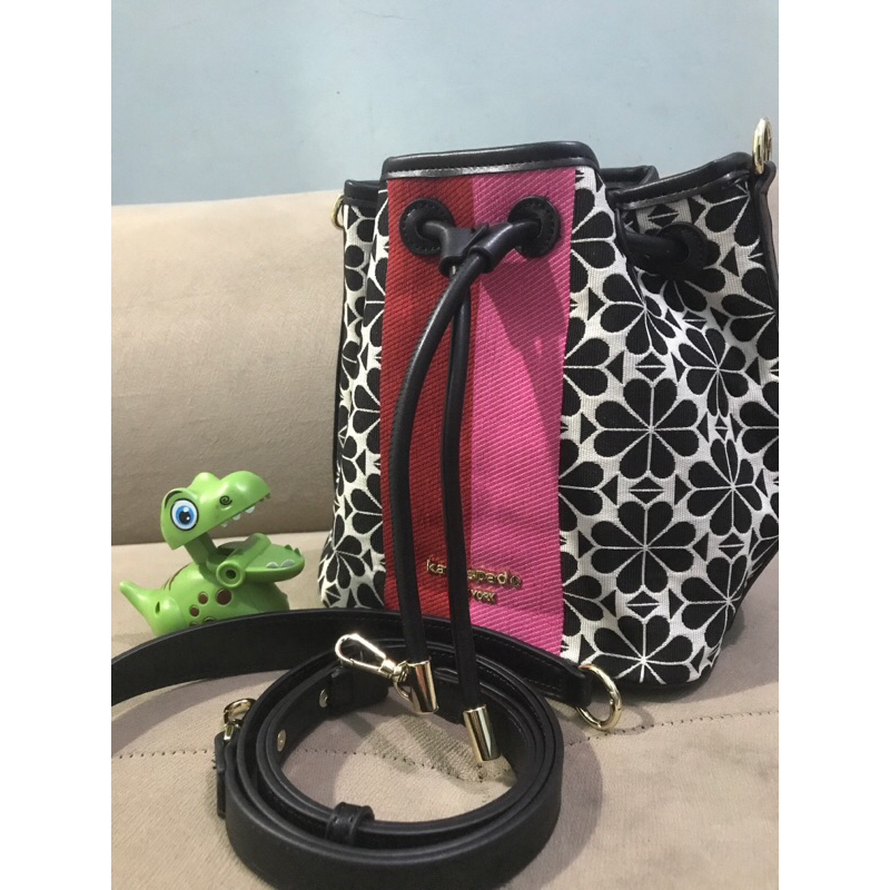 NEW KS JACQUARD SERUT BUCKET MIRROR