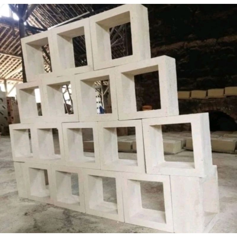 Roster Beton Kotak polos warna Putih