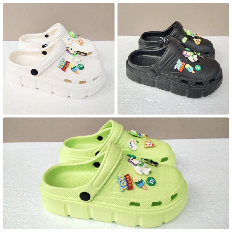 Sandal wanita Bae Clog free Jibbitz Toy Story Import