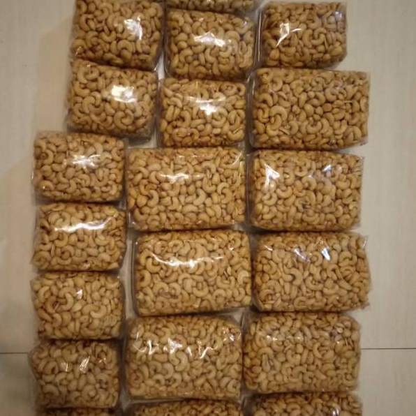 

Kirim Sekarang 1KG Kacang Mete Goreng super Wonogiri 1 Kg K35