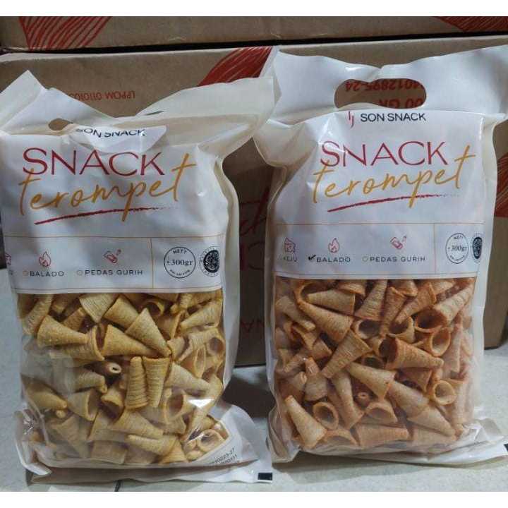 

SNACK TROMPET KEJU DAN BALADO