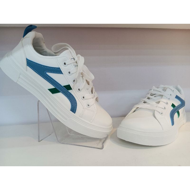 Sepatu sneaker pria putih original 100%