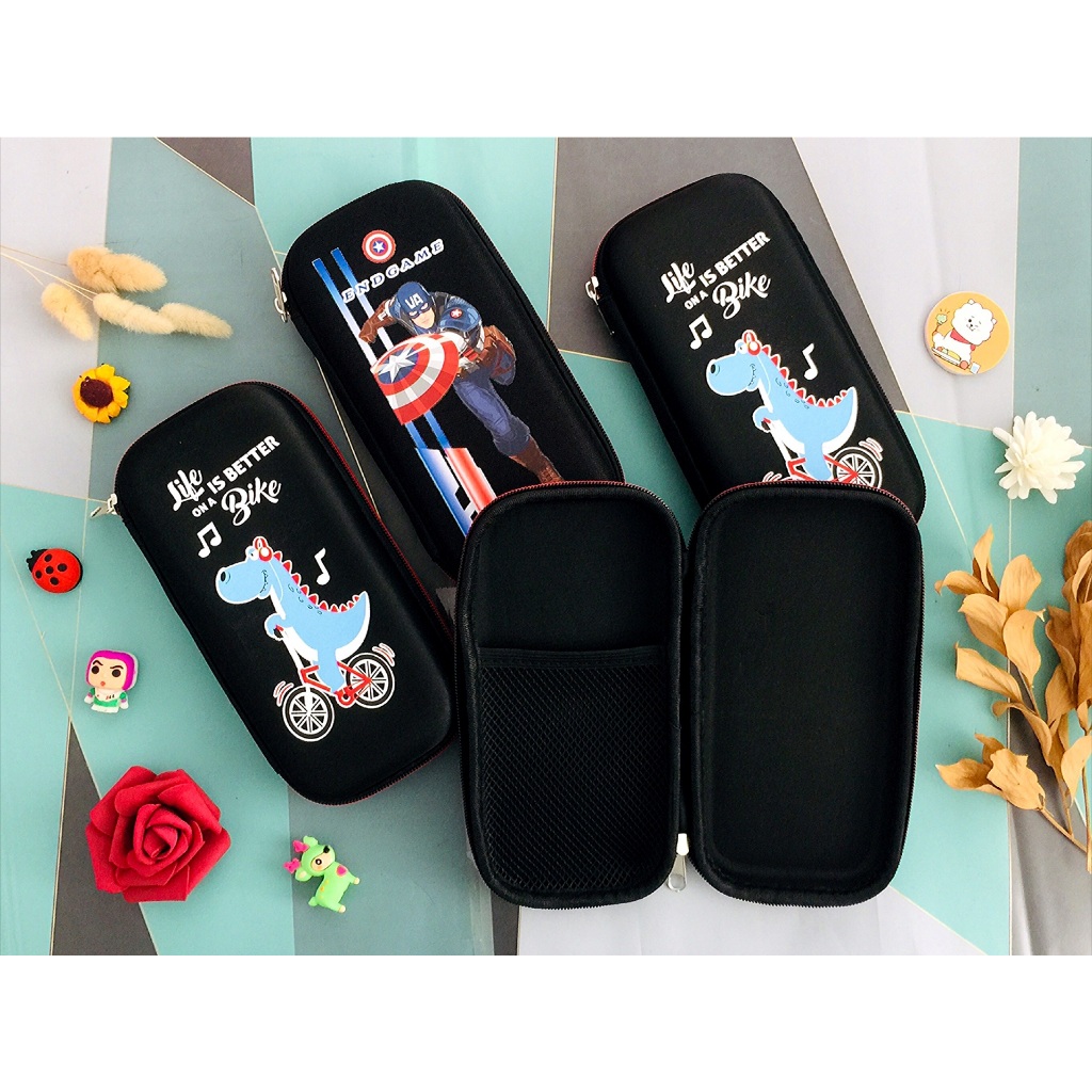 

TEMPAT PENSIL RESLETING KARAKTER / KOTAK PENSIL LUCU