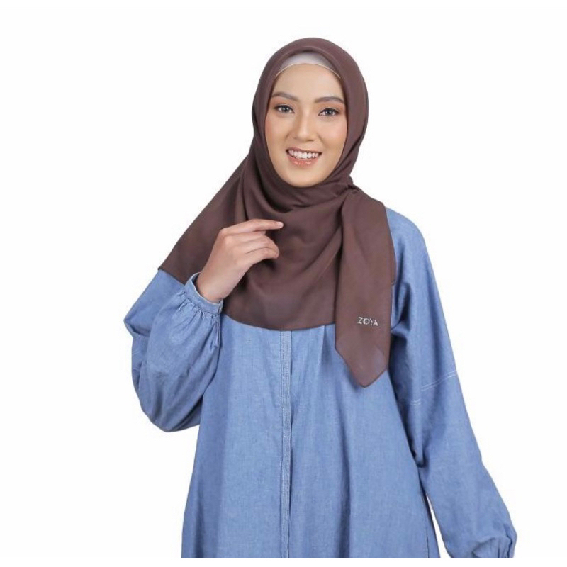 SEGIEMPAT POLOS DEFNE SCARF ZOYA