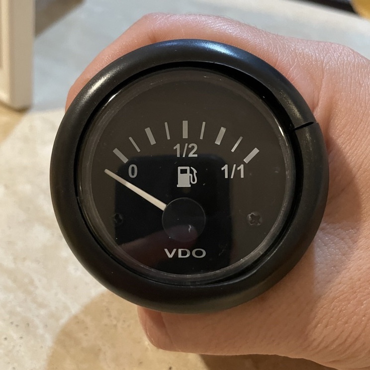 HSs Meter VDO BBM 24 V  VDO Fuel Meter 24 Volt  Meter Genset Bahan Bakar Bensin Solar