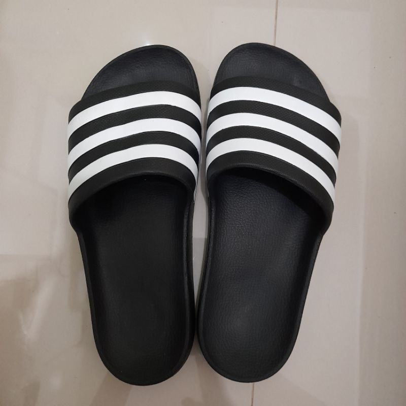 PRELOVED SANDAL ADIDAS