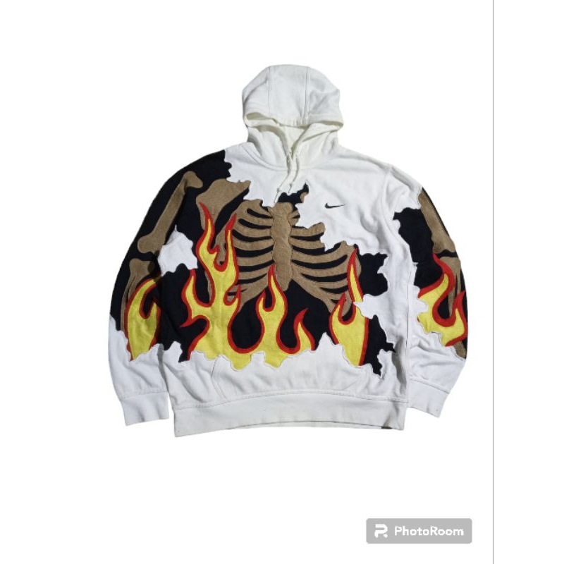 Rework Nike Hoodie FLame Fumio.ito