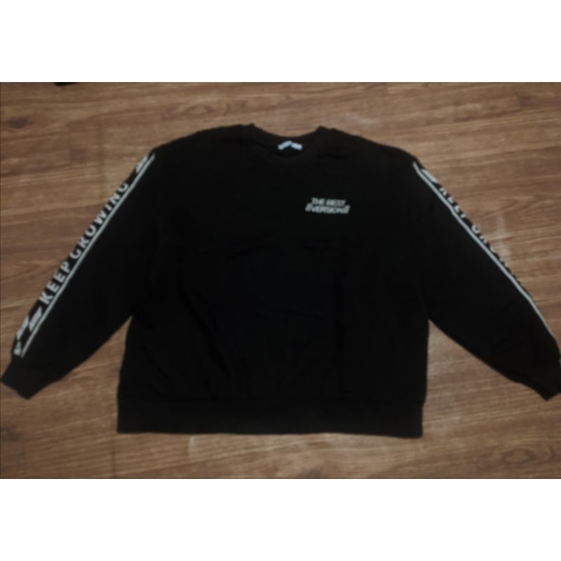 Crewneck ZARA Second branded CN ZARA second branded