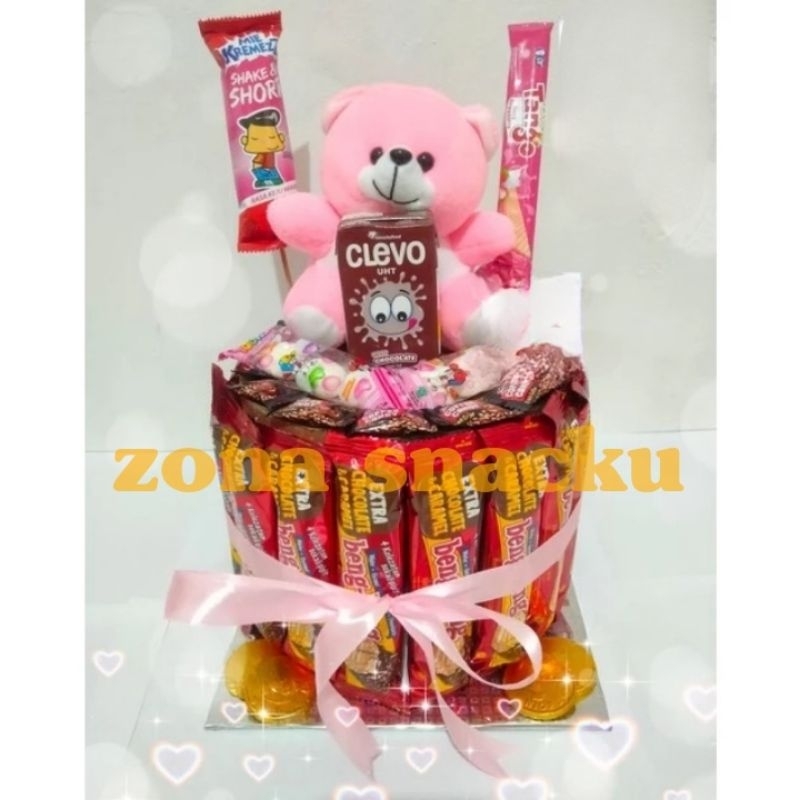 

Snack cake Boneka custom 25 x 25