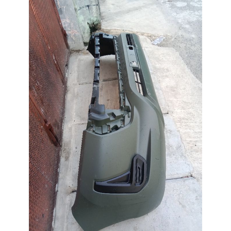 bemper bumper depan hilux rocco 2022