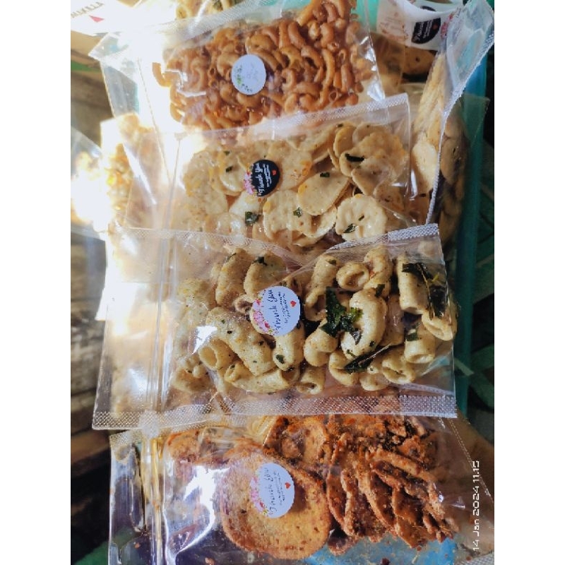 

Paket pesanan mama feby