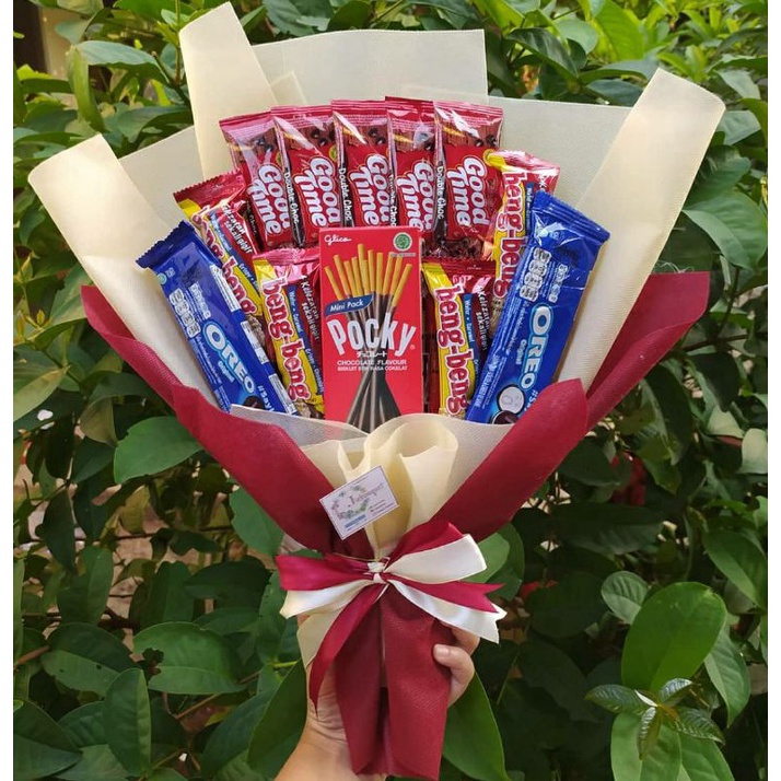 

BAYAR DITEMPAT S BUKET CANTIK GOOD TIME MENAWANpaketbingkisan Snack Ulang TahunUltah WisudaKadoHadiah