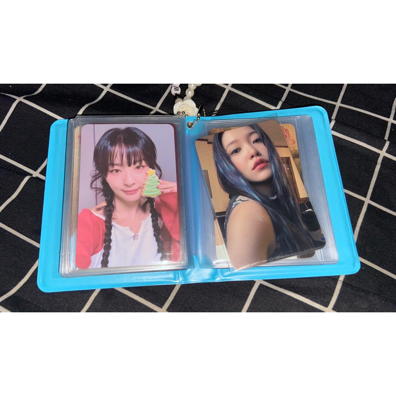 Red velvet photocard