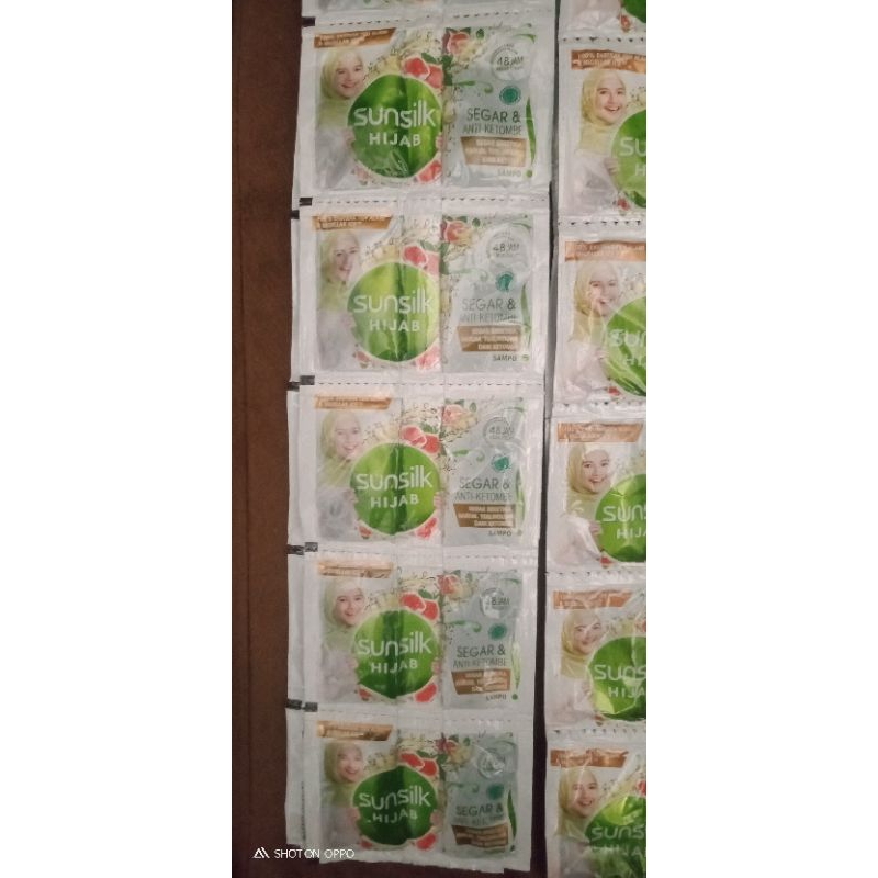 SHAMPO SUNSILK  HIJAB RENCENG ANTI KETOMBE 1 RENCENG ISI 12 SACHET ATAU 24 PCS