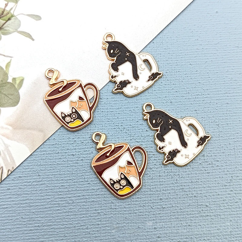 1 pcs Charm Enamel Epoxy - Cat in A Cup
