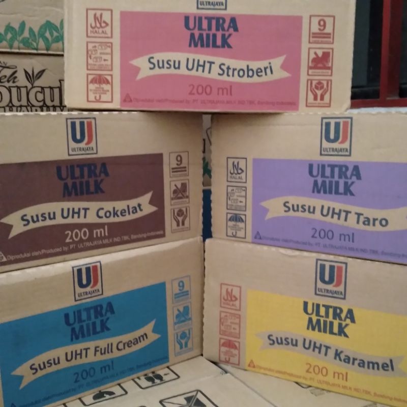 

1 DUS ISI 24 ULTRA MILK SUSU UHT 200ML BOLEH MIX RASA