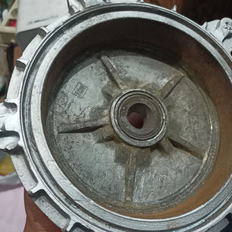 Tromol depan vespa bajaj deluxe ring 10 original