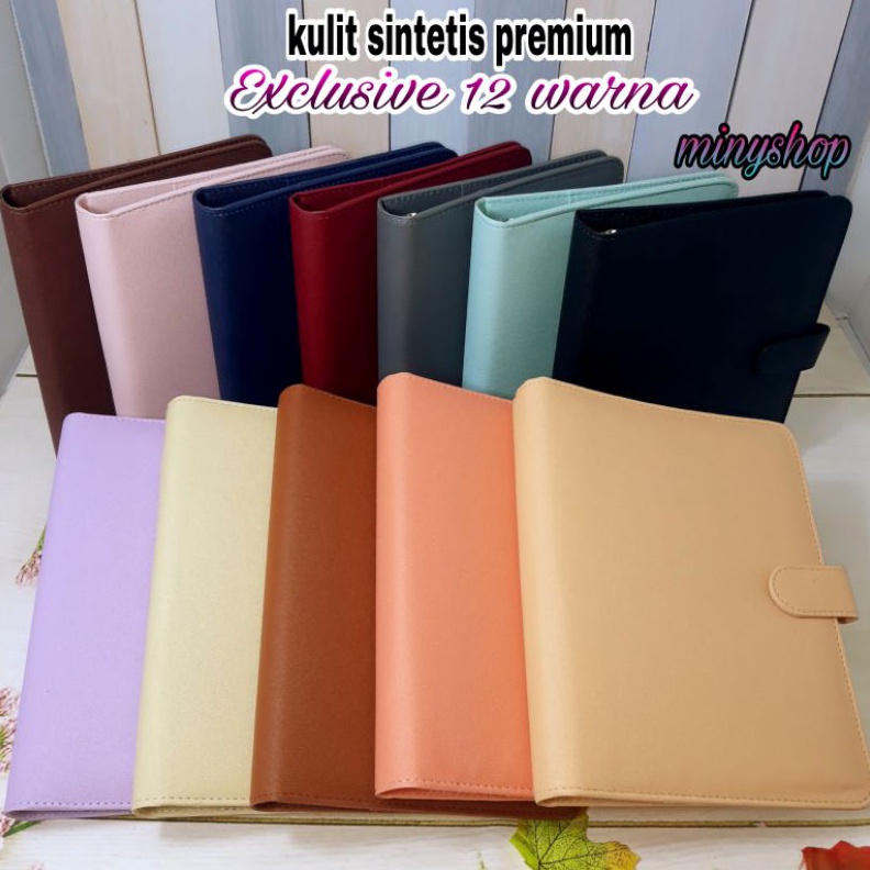 

ART Q92N Binder Polos Exclusive A5 2 Ring Ada 12 Warna Pilihan Agenda Kuliah Kulit