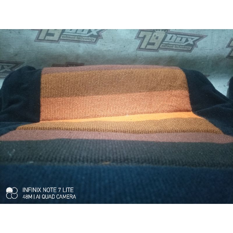 cover jok  mobil spectrum sedan universal 90s