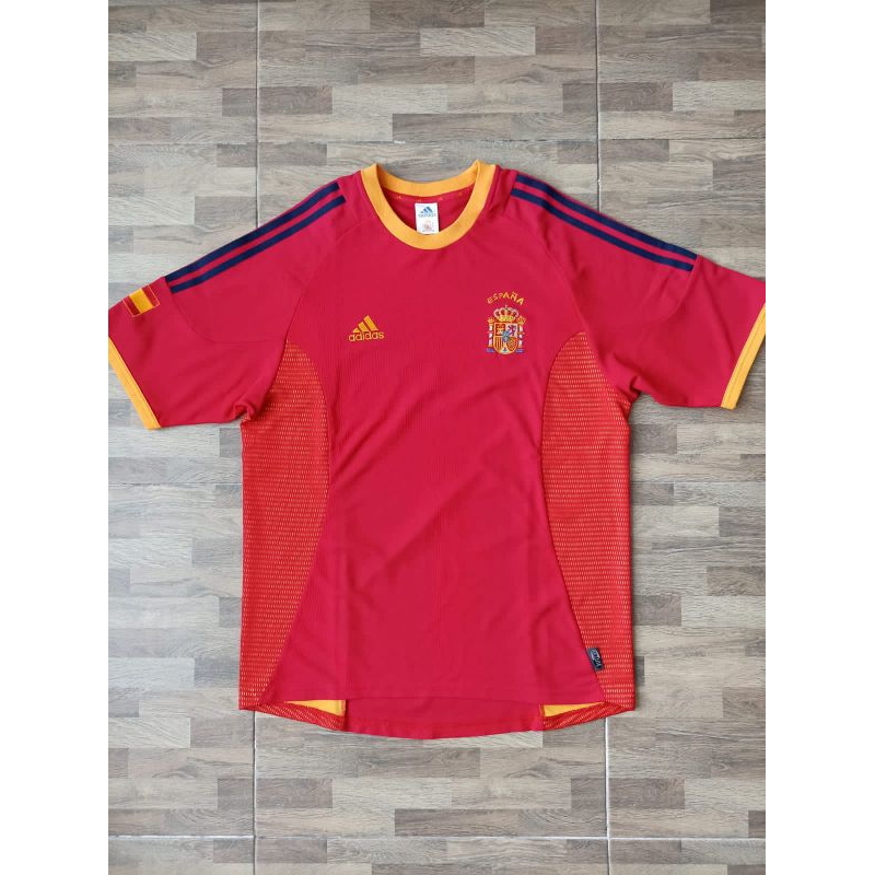 Jersey Spanyol home piala dunia 2002