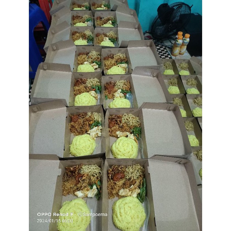 

Nasi Campur Sampoerna