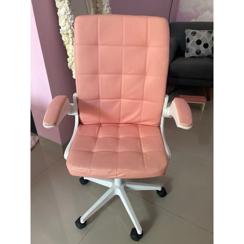 kursi kantor bekas /kursi kantor preloved /kursi kantor pink