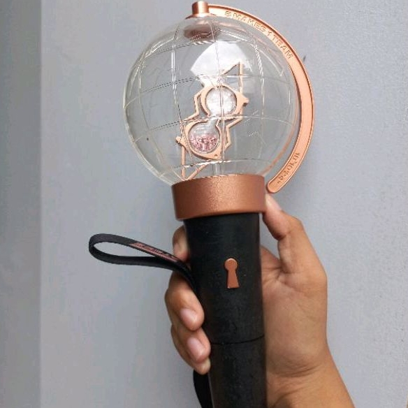 ATEEZ LIGHTSTICK/ LIGHTINY VER 1