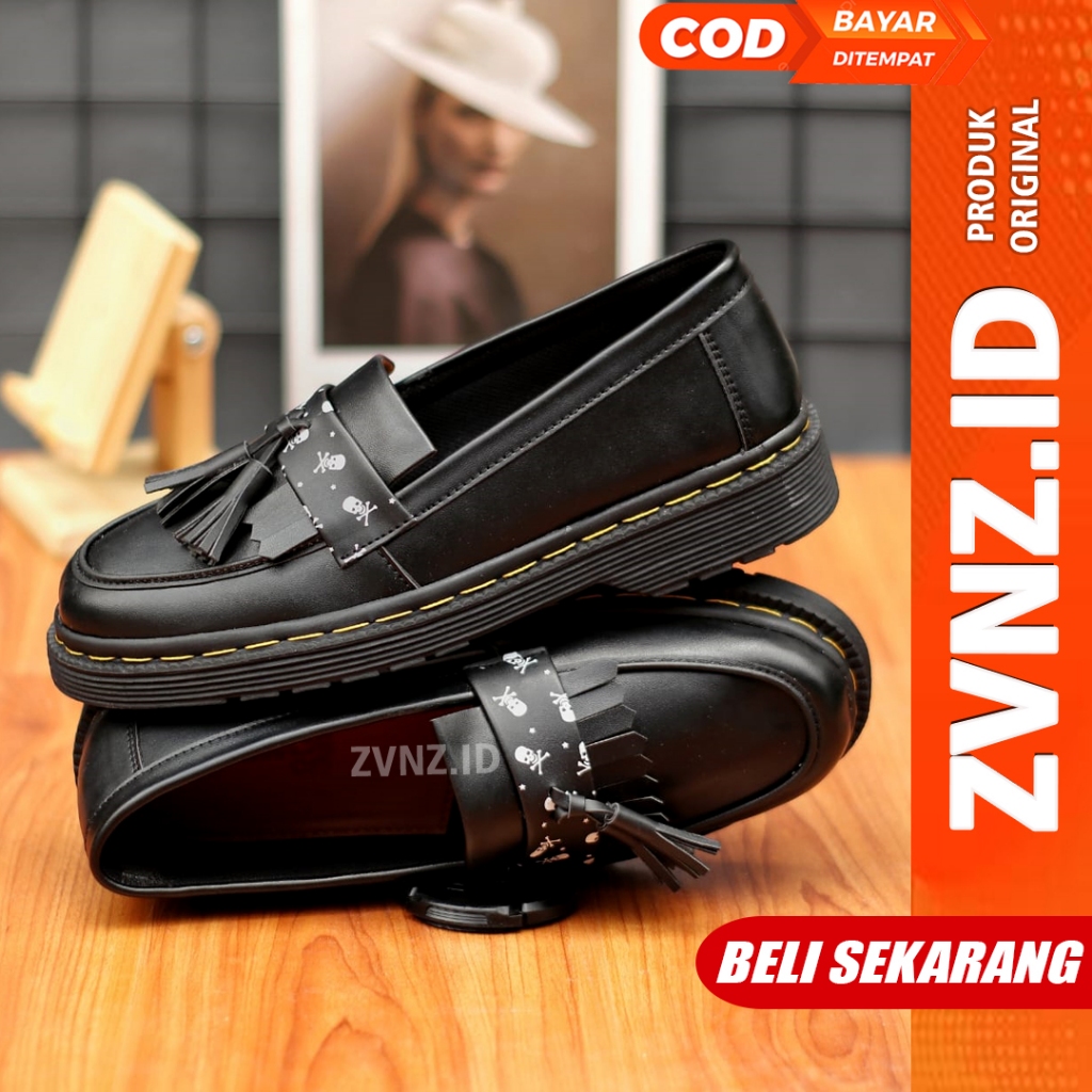 ZVN Playboy Sepatu Docmart Pria Loafers Hitam Casual Pantofel Kerja Trendy Simple Kekinian