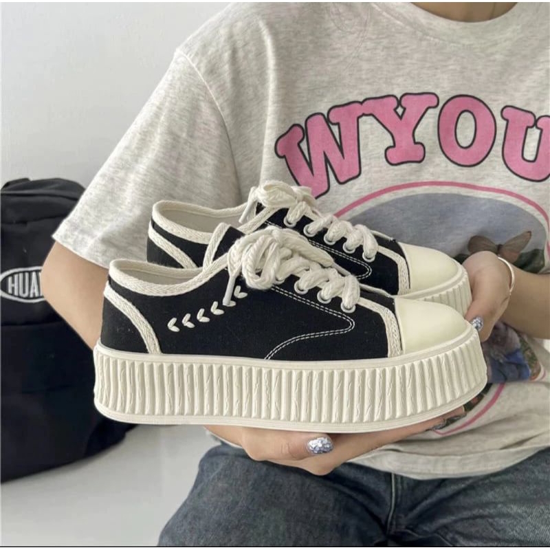 Sepatu Sneakers Canvas Wanita Korea Asli Import Fashion Stylist Trendy Sepatu Sekolah Wanita Bahan K