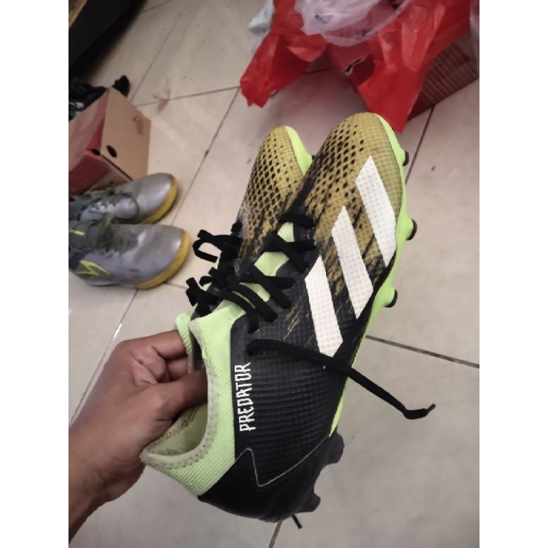 Sepatu Bola Adidas Predator 20.3 L FG