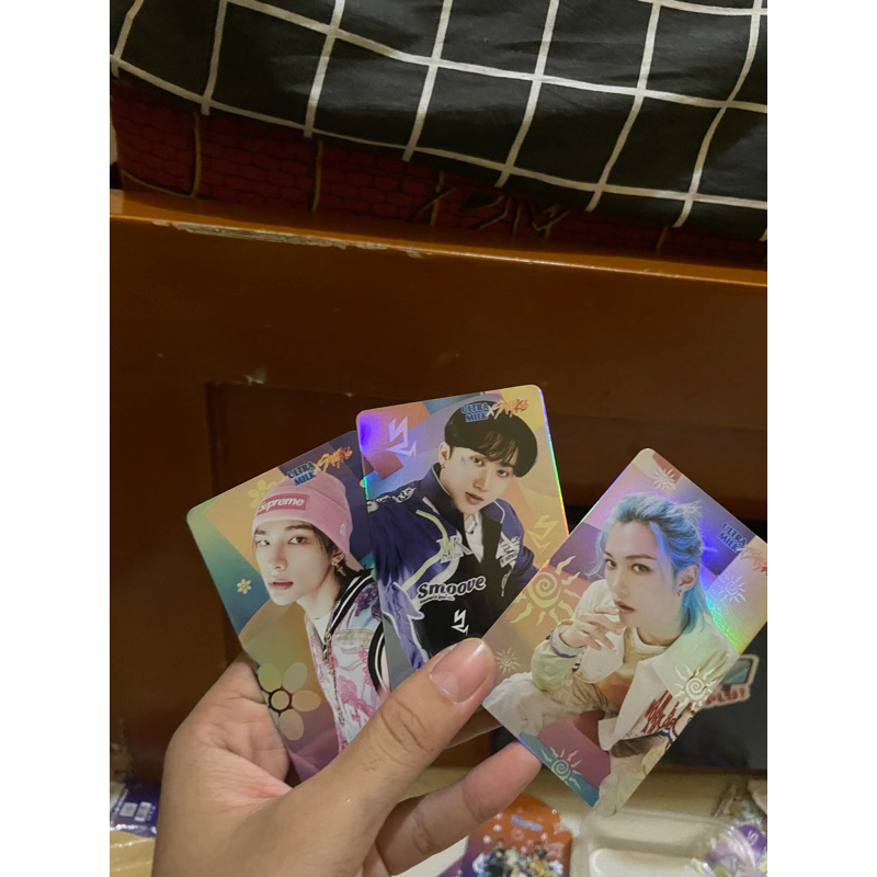 PHOTOCARD ULTRA MILK X STRAY KIDS HOLOGRAM VER AR