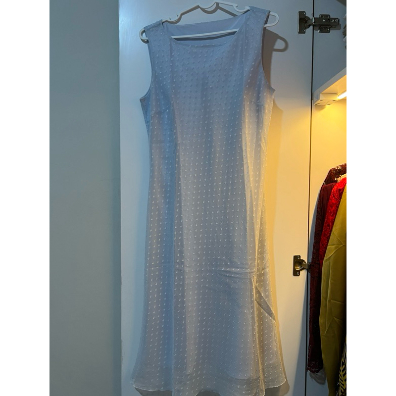 sky blue dress
